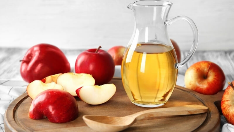 Apple cider vinegar - Hair fall remedies at home
